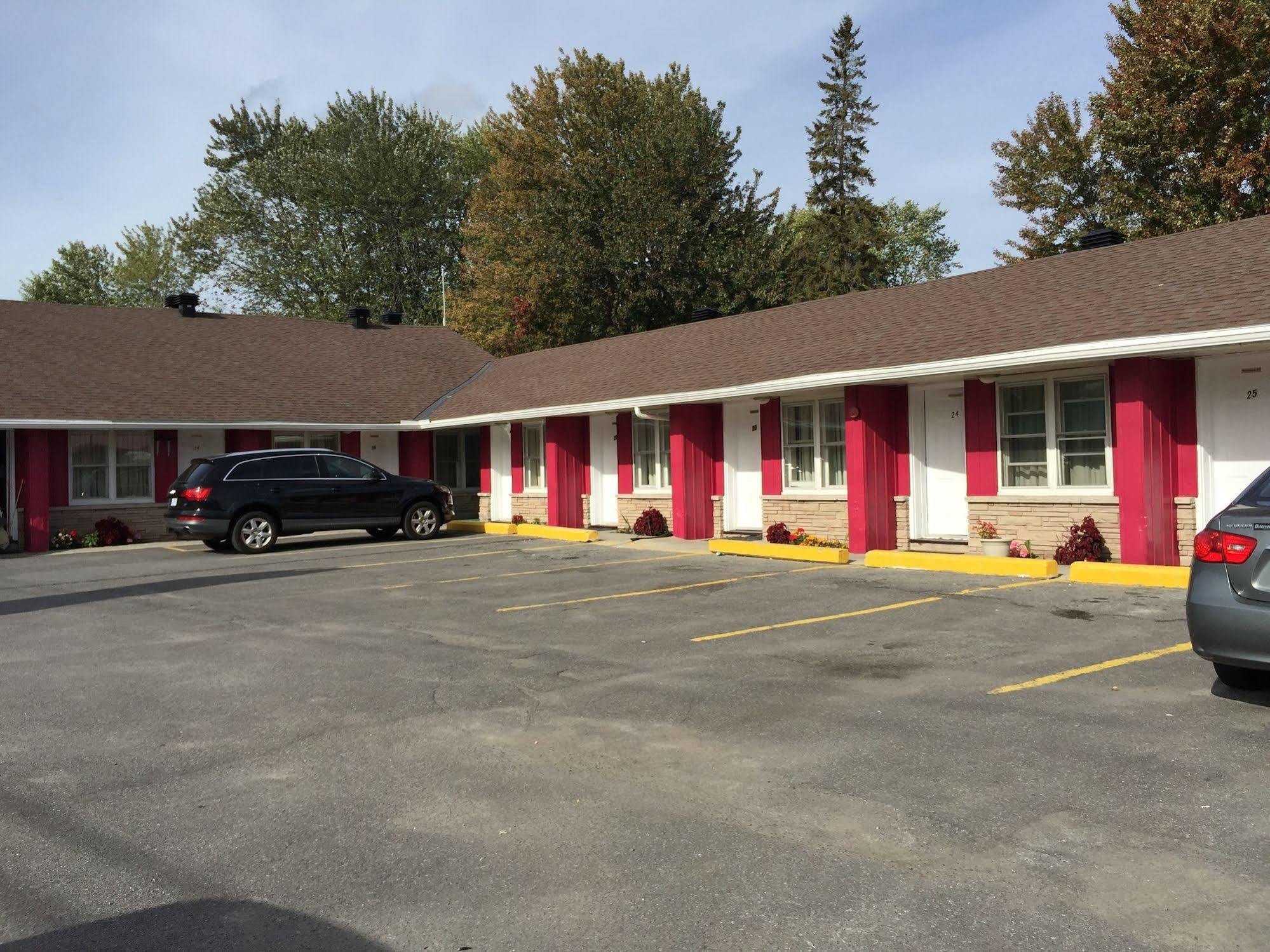 Stardust Motel Ottawa Eksteriør bilde